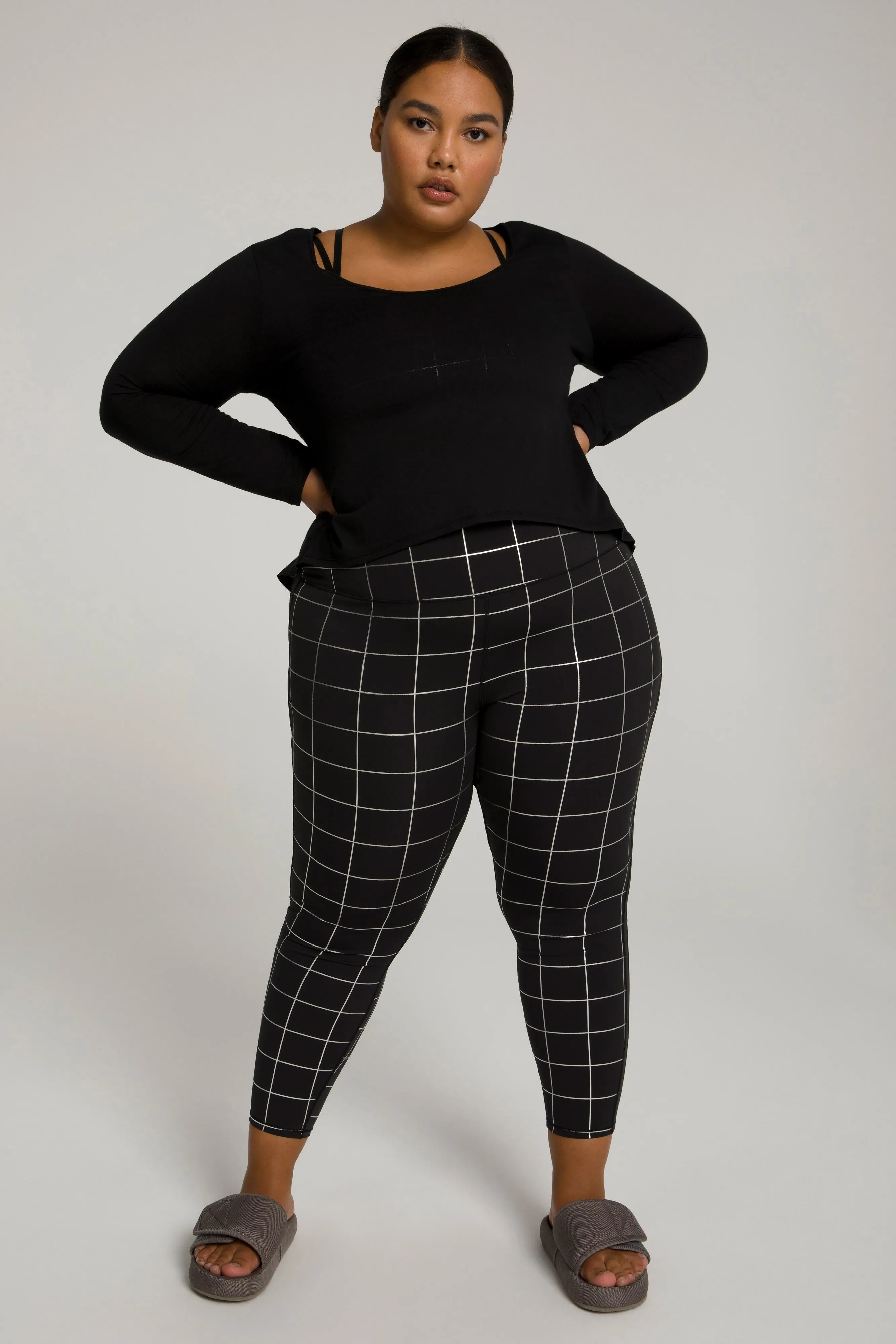KNOTTED BACK TOP | BLACK001