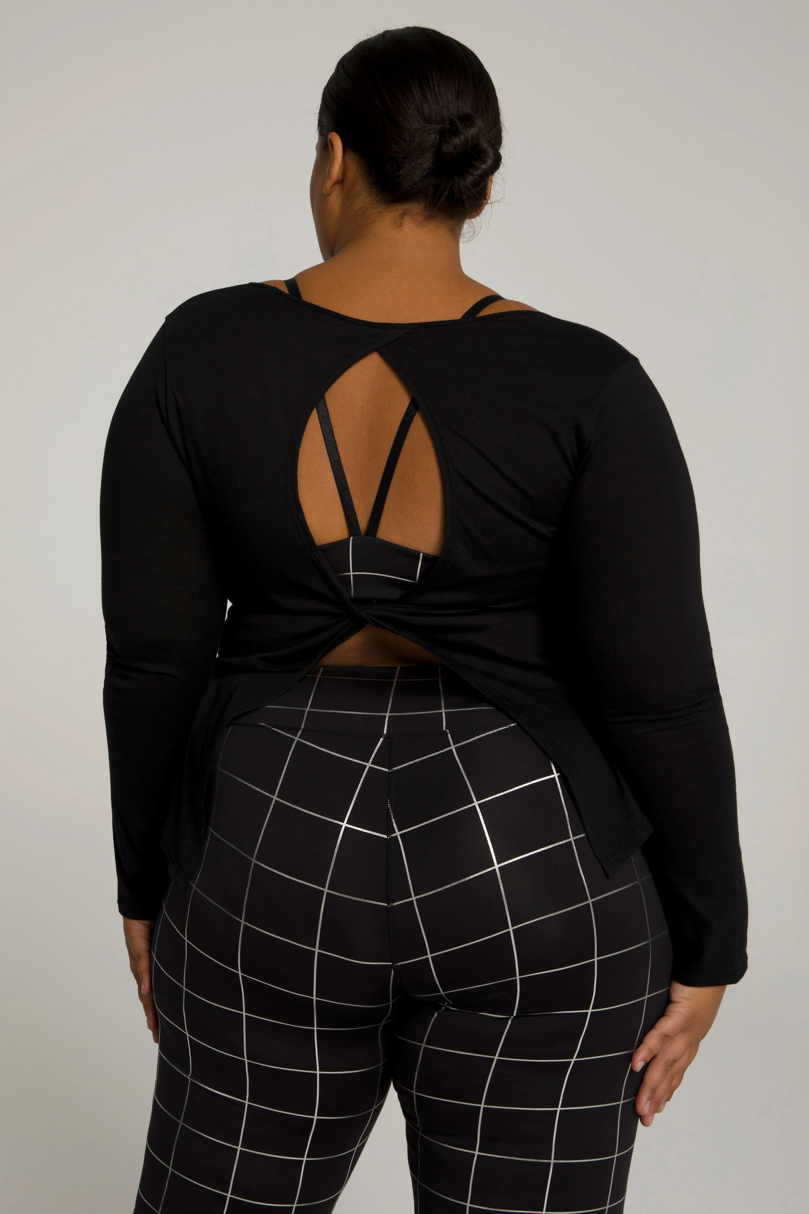 KNOTTED BACK TOP | BLACK001