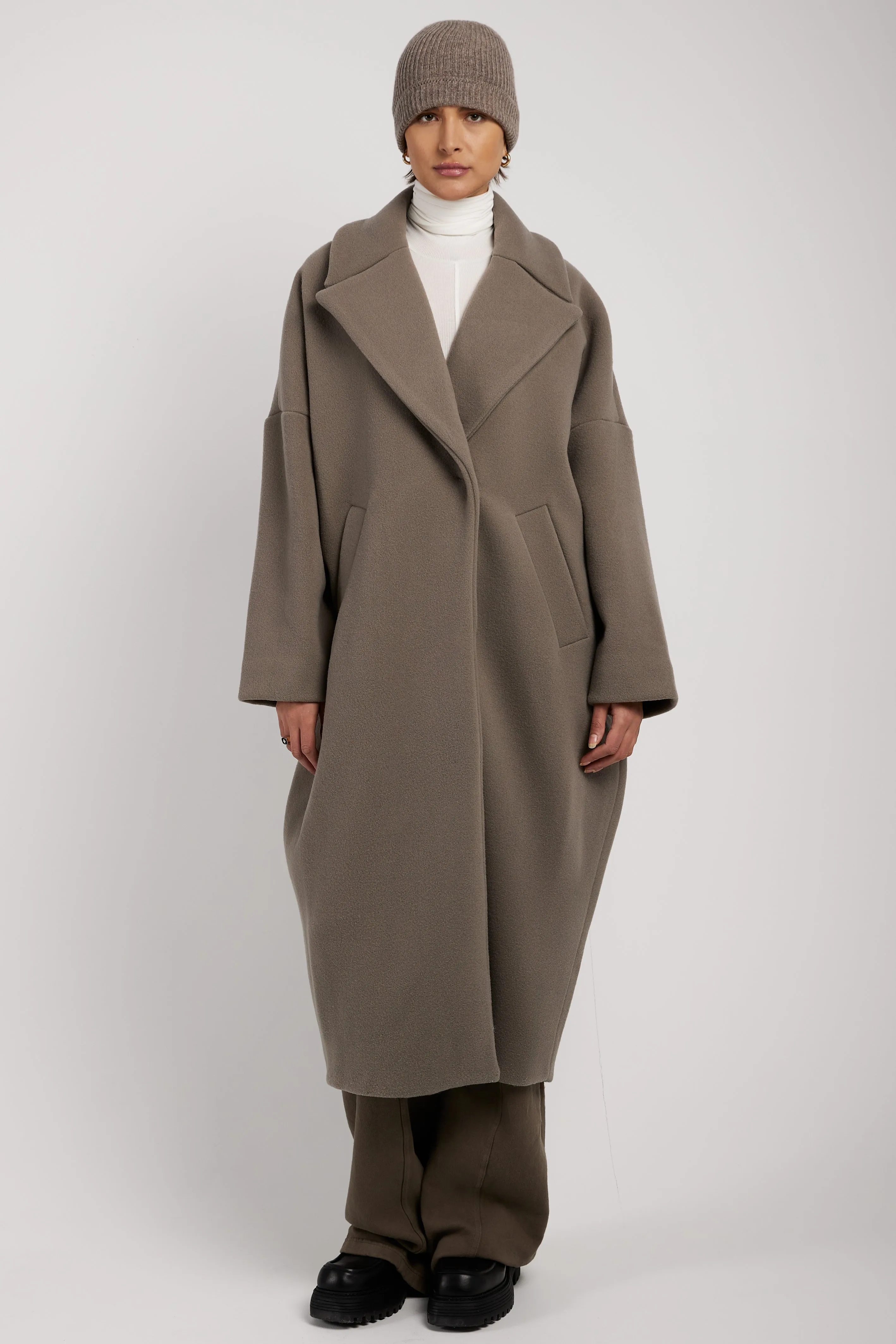 Oversized Wool Coat in Taupe