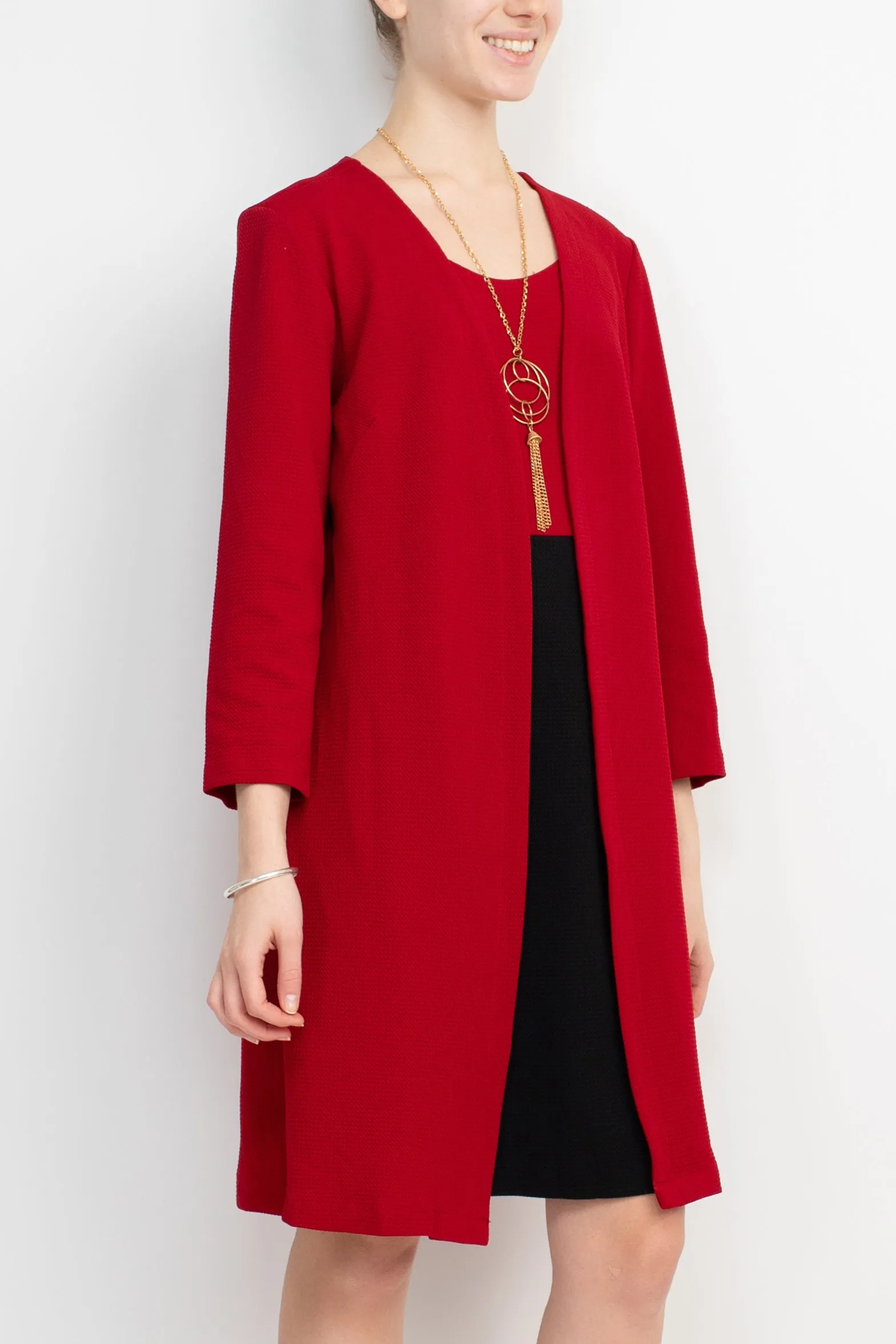 Sandra Darren Scoop Neck Sleeveless Short Dress With 3/4 Sleeves Attached Jacket